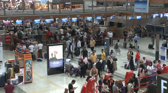 Sabiha Gökçen'de bayram yoğunluğu sürüyor