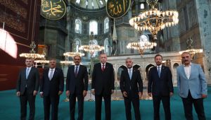 Cumhurbaşkanı Erdoğan, Ayasofya-i Kebir Cami-i Şerifi’nde incelemelerde bulundu