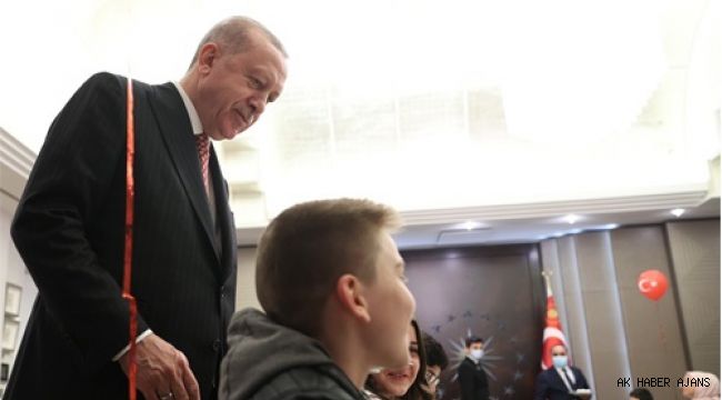 Cumhurbaşkanı Erdoğan, çocuklar için düzenlenen iftar programına katıldı